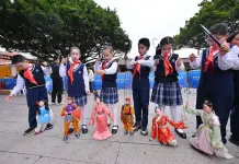 Cina: Quanzhou ospita il Festival Internazionale delle Marionette (1)