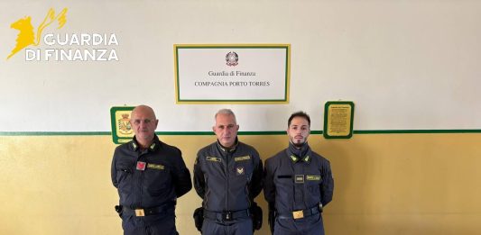 Trasportava 4kg di cocaina, arrestato a Porto Torres