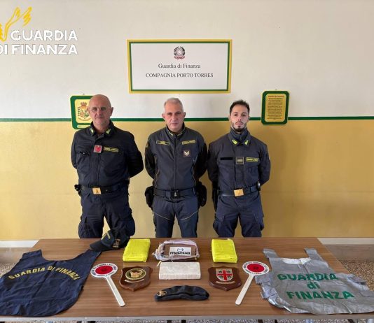 Trasportava 4kg di cocaina, arrestato a Porto Torres