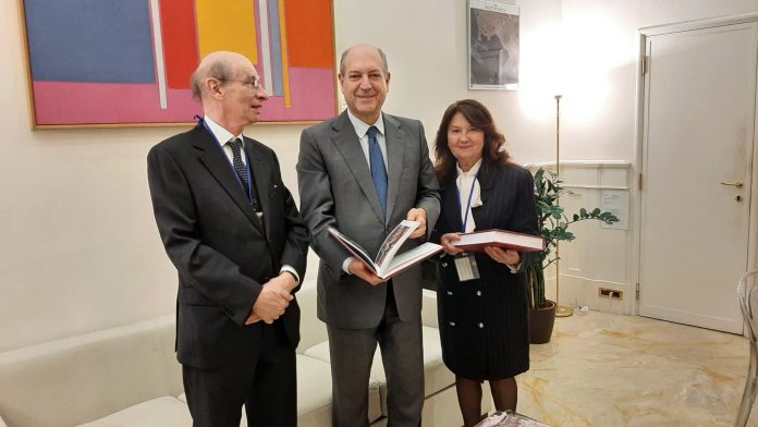3-Prof. Bellanca, Amb. Guariglia, Prof. Susana Munoyerro