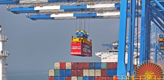 Cina: porto del Golfo di Beibu raggiunge 10 mln di container TEU (1)