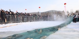 Cina: tradizioni e pesca invernale a Mohe (1)