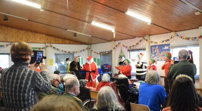 L’assessore Mar alla tradizionale festa di Agape “Incontriamoci per Natale insieme”