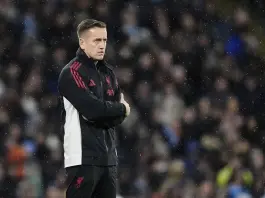 Liverpool set-piece coach Briggs leaves club after worst record in the league