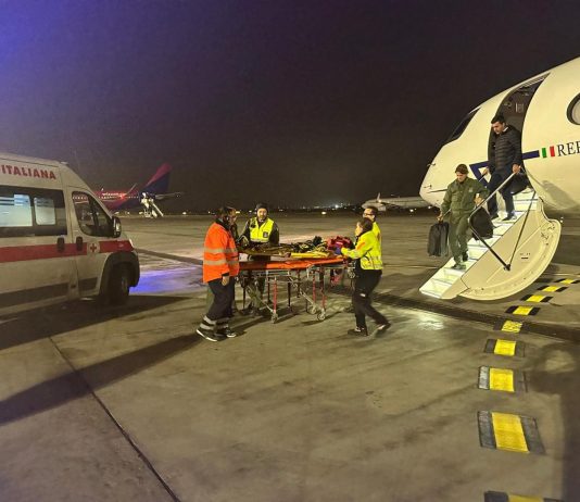 Aeronautica Militare, trasporto sanitario d’urgenza da Reggio Calabria a Bologna per un 66enne