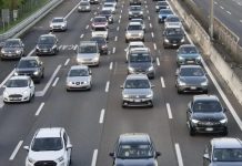 Dalla Commissione Ue il pacchetto automotive, rivisto lo stop ai motori termici dal 2035. Pichetto: “Segnale positivo”