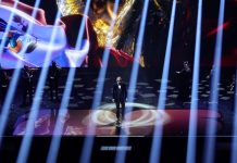 Bocelli apre la cerimonia del sorteggio dei Mondiali con “Nessun dorma”. A Donald Trump il premio Fifa per la pace