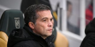 Nantes sacks Castro, Kantari appointed as new manager