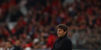 Napoli sconfitto 2-0 in casa del Benfica, Mourinho complica il cammino europeo di Conte