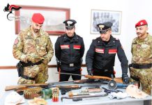 Ad Oristano tre ladri armati fuggono dopo un furto in casa, fermati e arrestati