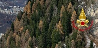 Elicottero precipita in Valmalenco, c’è un morto. Feriti gli altri tre occupanti