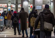 Cenone di Capodanno: la spesa media delle famiglie è di 127 euro, consumi ad oltre 3,3 miliardi