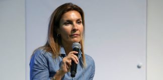 Inchiesta Qatargate, il Parlamento europeo revoca l’immunità ad Alessandra Moretti: “Voto politico”