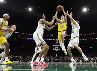 I Lakers crollano a Boston, Oklahoma City sa solo vincere: il resoconto della notte Nba
