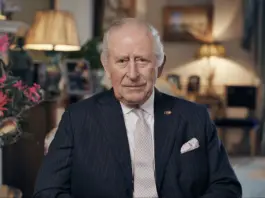 Re Carlo d’Inghilterra: “Le cure per il mio cancro saranno ridotte nel nuovo anno”