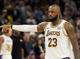 Nba, LeBron James lascia i Los Angeles Lakers