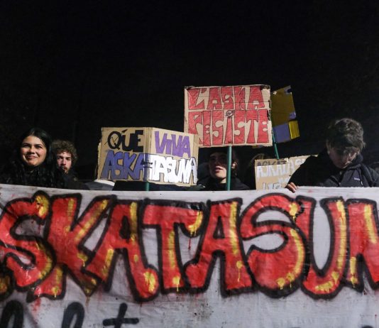 A Torino il corteo contro lo sgombero del centro sociale Askatasuna