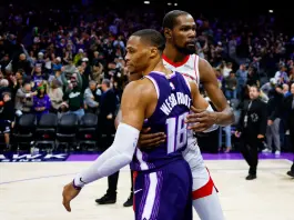 Colpo Sacramento contro Houston, San Antonio vola al secondo posto: il resoconto della notte Nba