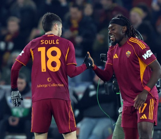 La Roma risponde presente, Genoa sconfitto 3-1 nella sera del ritorno di De Rossi