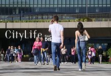 Censis, il ceto medio vive in uno stato febbrile. In 15 anni ricchezza delle famiglie diminuita dell’8,5%