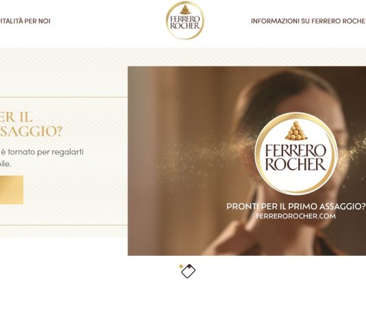 Ferrero Rocher illumina il Natale con un albero in Piazza San Carlo a Milano