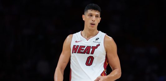 Lakers e Nuggets ko nella notte Nba, bene i Cavs e gli Heat di Fontecchio