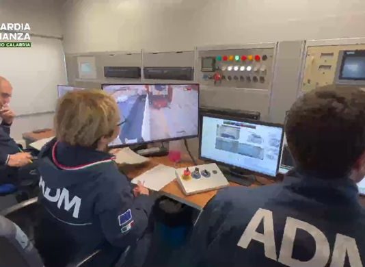 Sequestrati 248 kg di cocaina al porto di Gioia Tauro