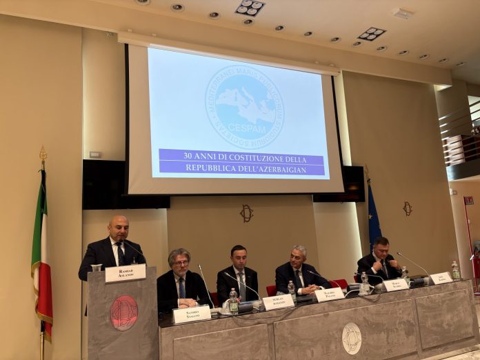 Costituzione Azerbaigian 30 anni