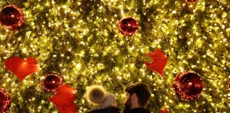 Roma: le foto delle luci di Natale nella città (2)