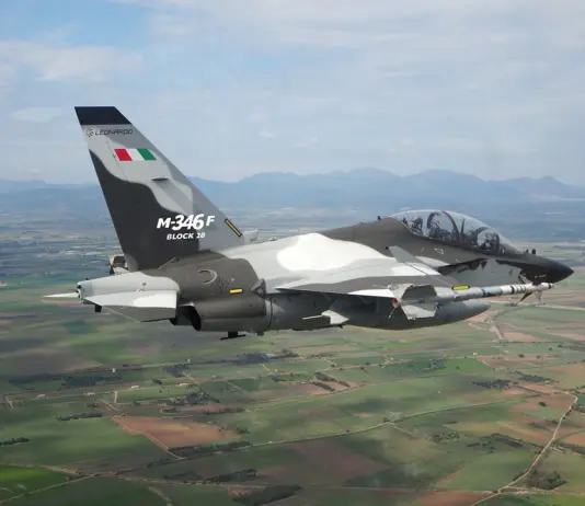 Leonardo firma un contratto per la fornitura di 12 aerei M-346 F Block-20 all’Austria