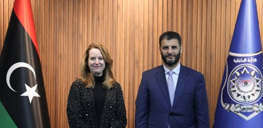 Libia, Trabelsi riceve la direttrice dell’IOM. Focus sulla cooperazione contro la migrazione irregolare