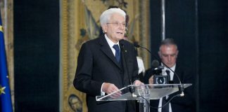 Mattarella “La democrazia è più forte dei suoi nemici” / Video