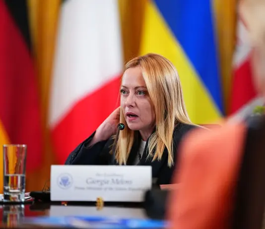 Ucraina, Meloni sente Zelensky e i leader Ue “Aumentare convergenza su sicurezza, sostegno e ricostruzione”