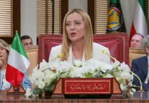 Meloni “Tregua fragile in Medio Oriente, sosteniamo il piano di Trump”