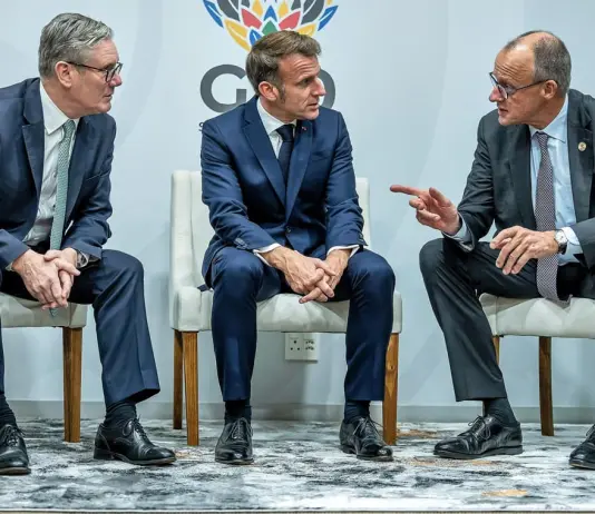 Telefonata di Macron, Starmer e Merz con Trump: focus sulla situazione in Ucraina