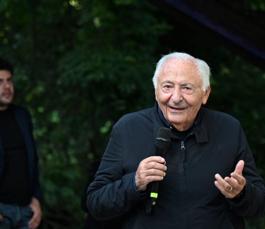 A scuola da Mogol, Regione Lombardia investe nei giovani di talento