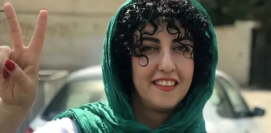 Iran, arrestata l’attivista e premio Nobel per la pace Narges Mohammadi