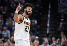 Milwaukee sorprende Detroit nella notte Nba, Murray straripante contro Indiana