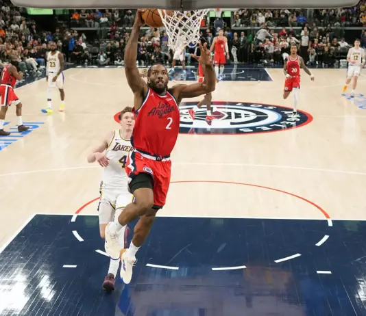 I Clippers battono i Lakers nel derby nella notte Nba, Houston sorprende Denver