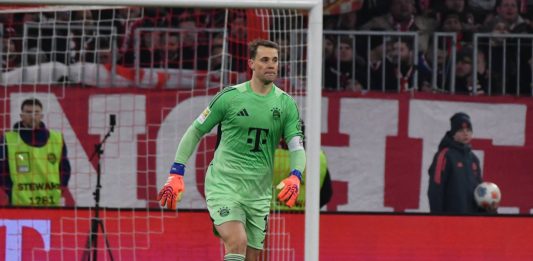 Bayern Munich, Neuer suffers thigh injury