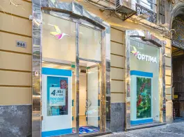Optima inaugura il primo flagship store a Napoli, aperto punto vendita in Corso Umberto