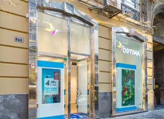 Optima inaugura il primo flagship store a Napoli, aperto punto vendita in Corso Umberto