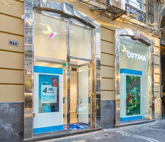 Optima inaugura il primo flagship store a Napoli, aperto punto vendita in Corso Umberto