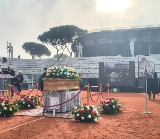 L’ultimo saluto a Pietrangeli, Binaghi “È stato il tennis italiano”