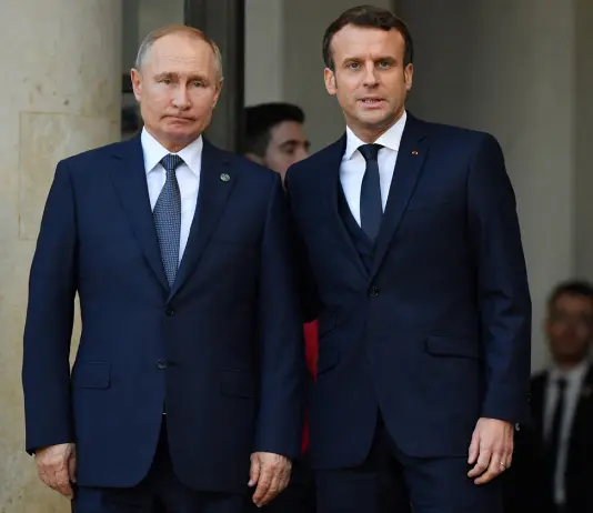 Russia, Putin pronto a dialogare con Macron