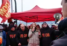 Ex Ilva, Salis “Lo Stato entri nella gara ed eviti la guerra tra poli del Nord e Taranto”