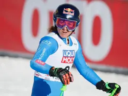 Sci alpino, Goggia terza nella discesa libera di Soldeu. Vince la svizzera Suter