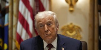 Trump: “In Europa nazioni in decadenza guidate da persone deboli”. E sull’Ucraina: “Credo sia arrivato il momento delle elezioni”