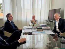 Occhiuto incontra l’amministratore delegato di Ita Eberhart: “Possibile una nuova scuola di piloti a Crotone”