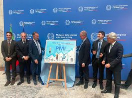 Mimit, svelato il francobollo dedicato al Fondo di Garanzia per le Pmi